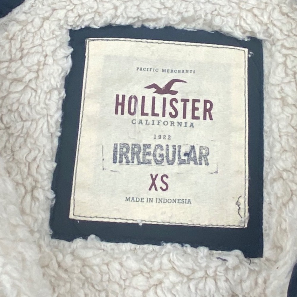 Hollister navy Sherpa Lined Puffer Vest Hooded Zip Up Size XS - Picture 5 of 9